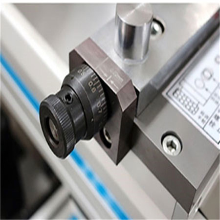 Suure täpsusega elektrohüdrauliline CNC presspiduri masin / lehtmetallist kausta presspidur