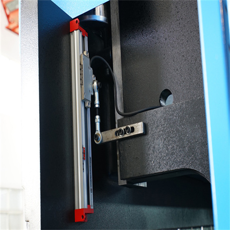 CNC automaatne alumiiniumterasest Hydraulic Press Brake elektriline lehtmetalli painutusmasin robotiga