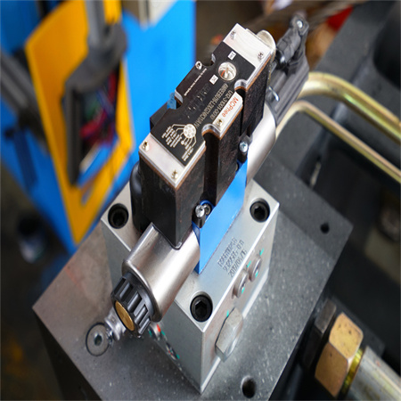 Press Brake Automaatne Press Brake 63T2500mm DA66T 8+1 Axis CNC Automaatne elektrohüdrauliline sünkroonne Press Brake Painutusmasin