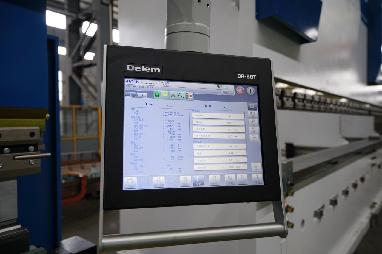 4 Axis Cnc Tandem Press Brake With Delem Da58t 2d Graphical Controller 4 Axis Cnc Tandem Press Brake Delem Da58t 2d graafilise kontrolleriga