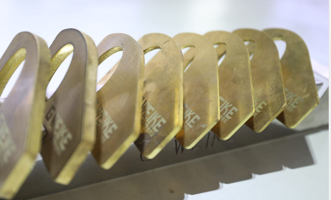 4kw kiudlaseriga lõikamismasin