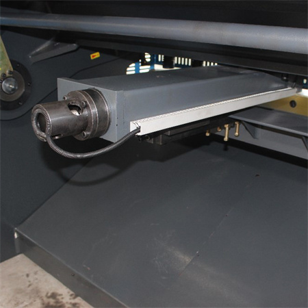 Accurl CNC 6*2500mm Hydraulic Guillotine Metal Cutting Machine/Steel Plate Shear