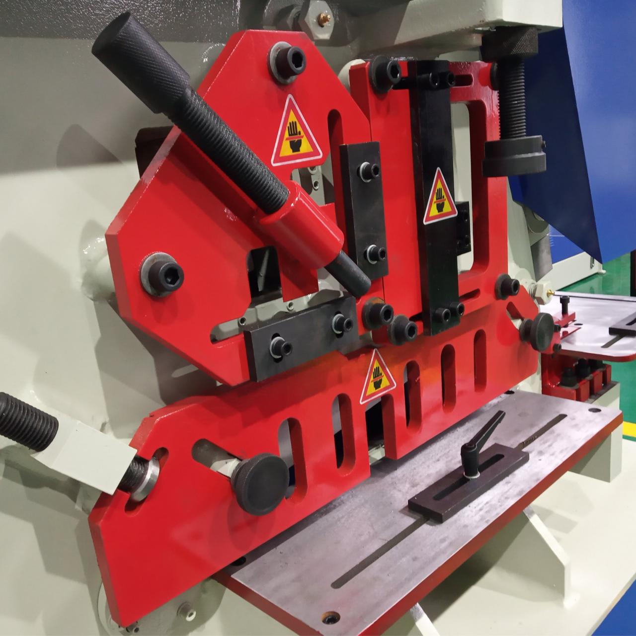 Q35y seeria hüdrauliline rauatöötleja lõikamis- ja stantsimismasin